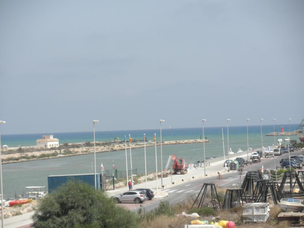For sale of apartment in Guardamar del Segura