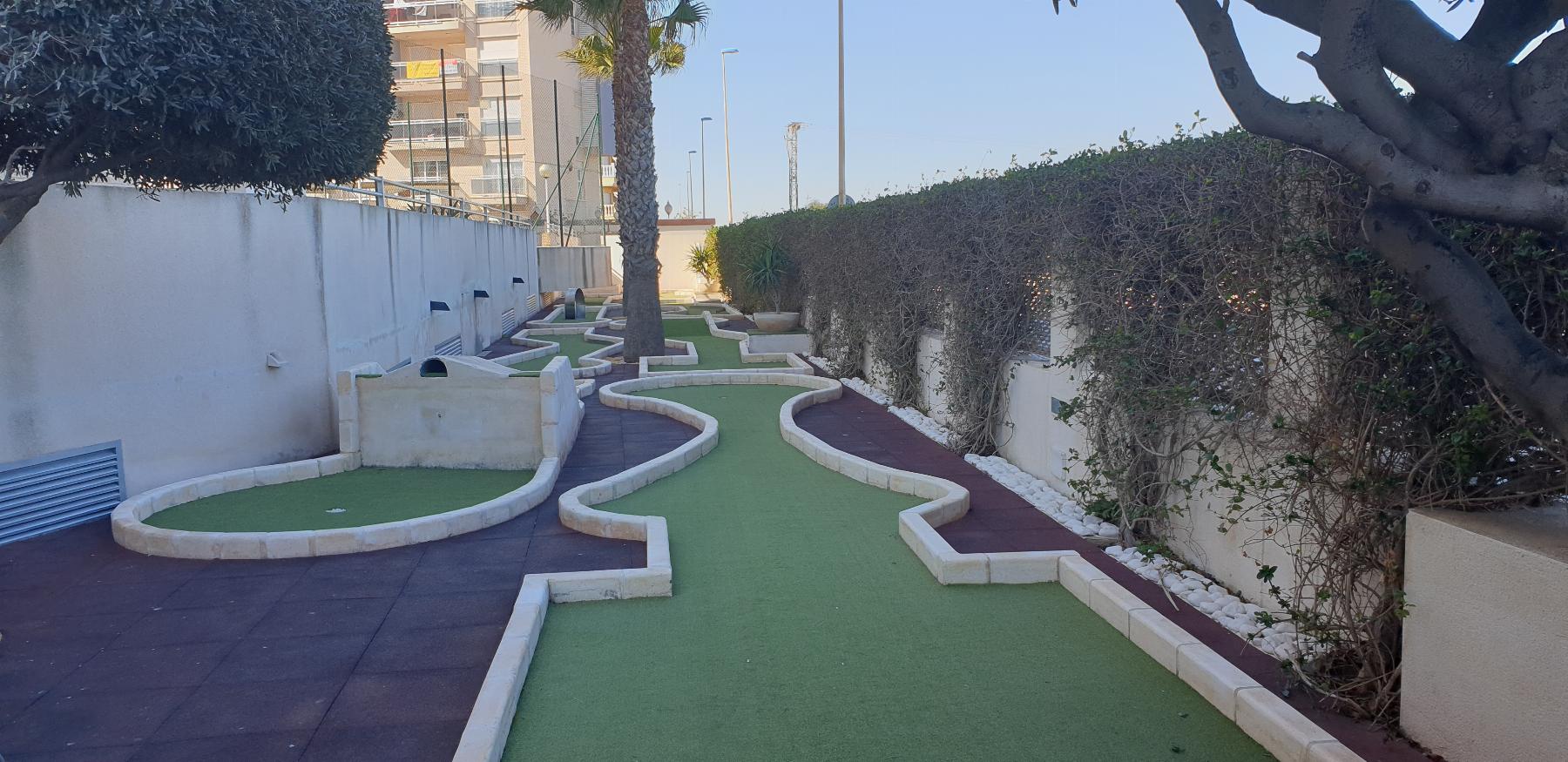 For sale of apartment in Guardamar del Segura