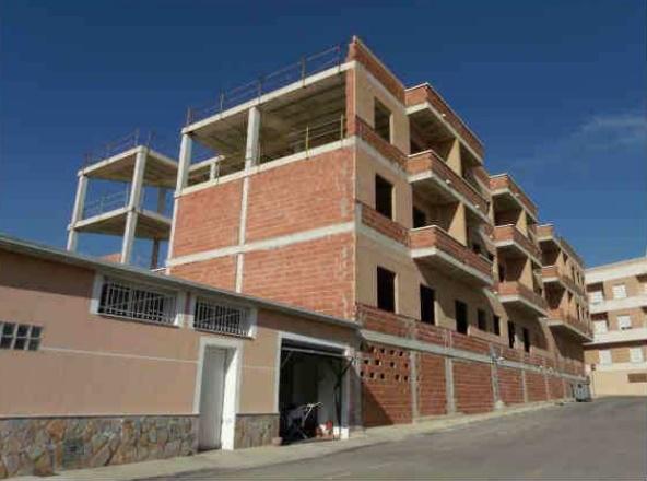 Edificio en Los Montesinos — Photo 2