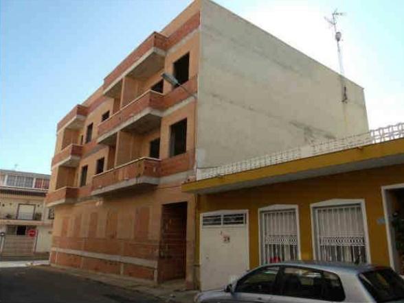 Edificio en Los Montesinos — Photo 3