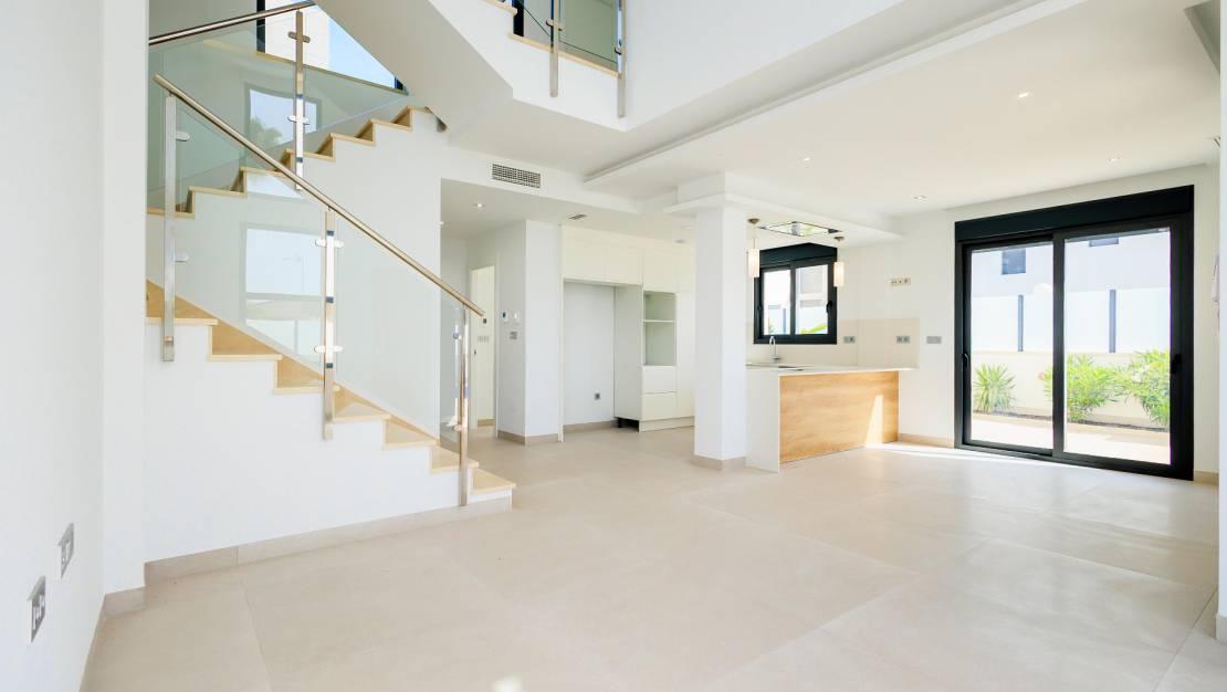 For sale of chalet in Torrevieja