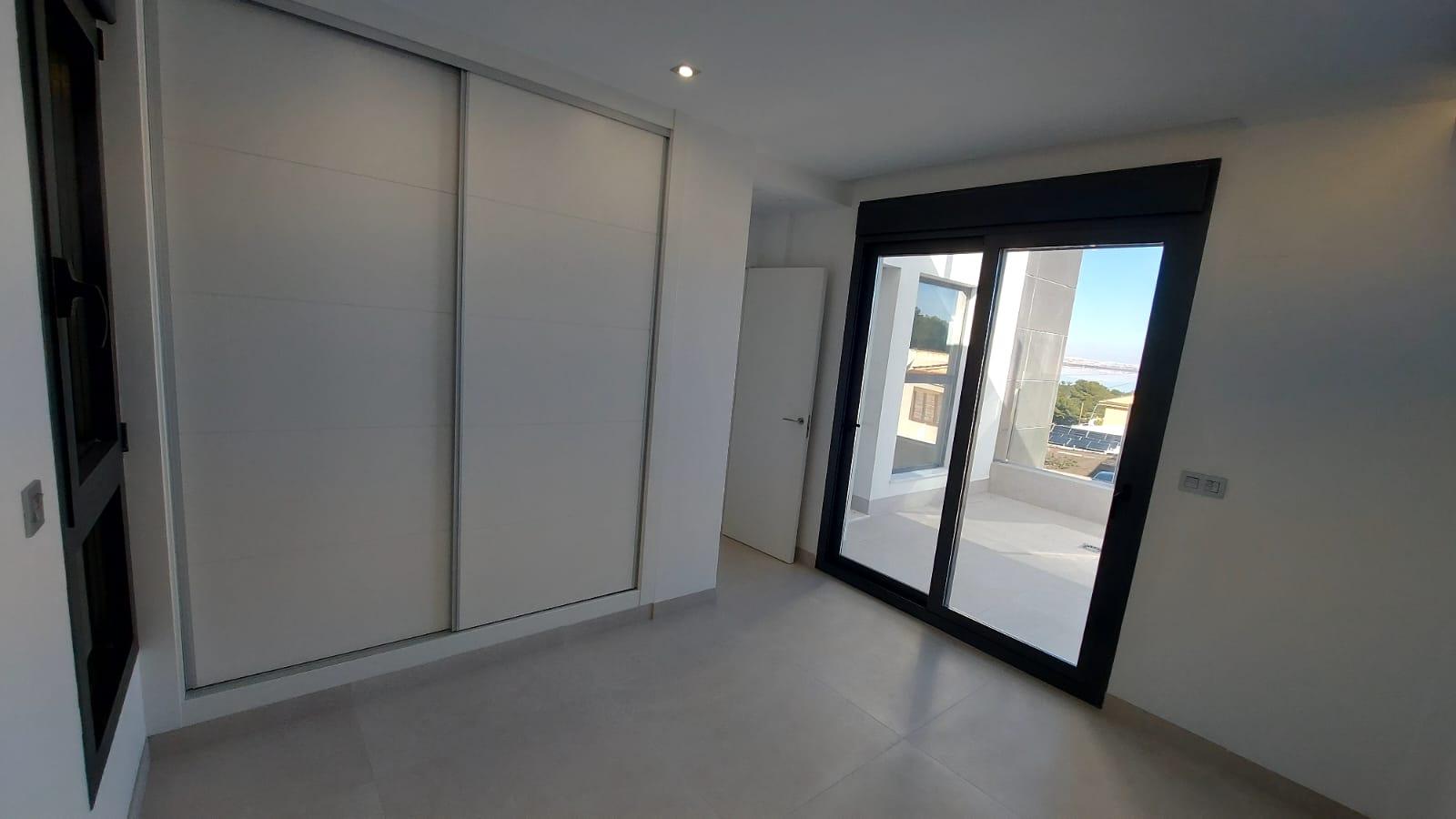 Venta de chalet en Torrevieja