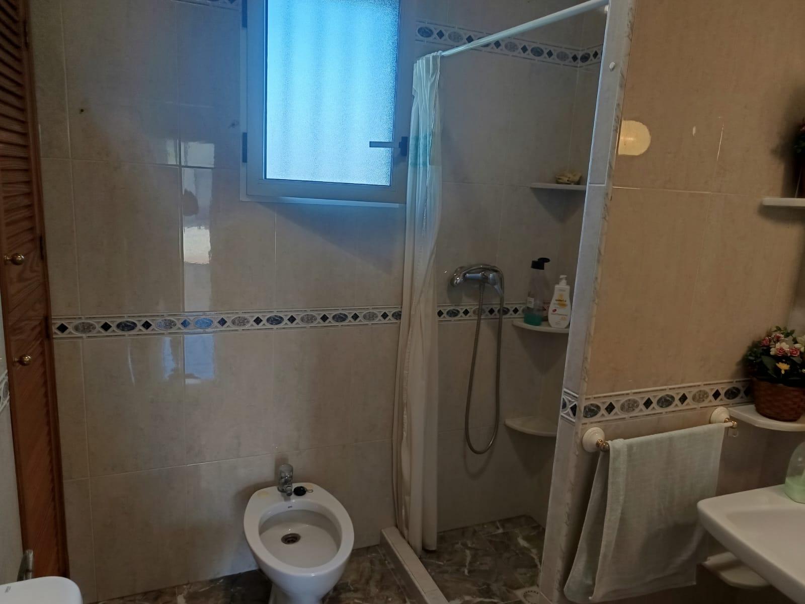 For sale of chalet in Orihuela