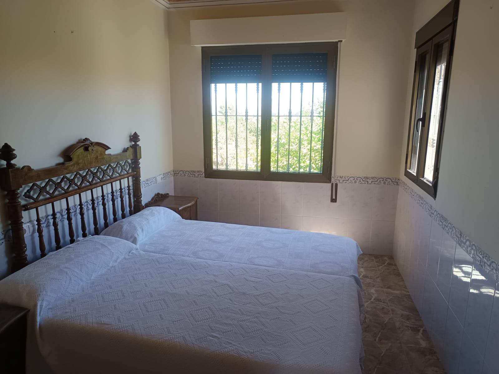For sale of chalet in Orihuela