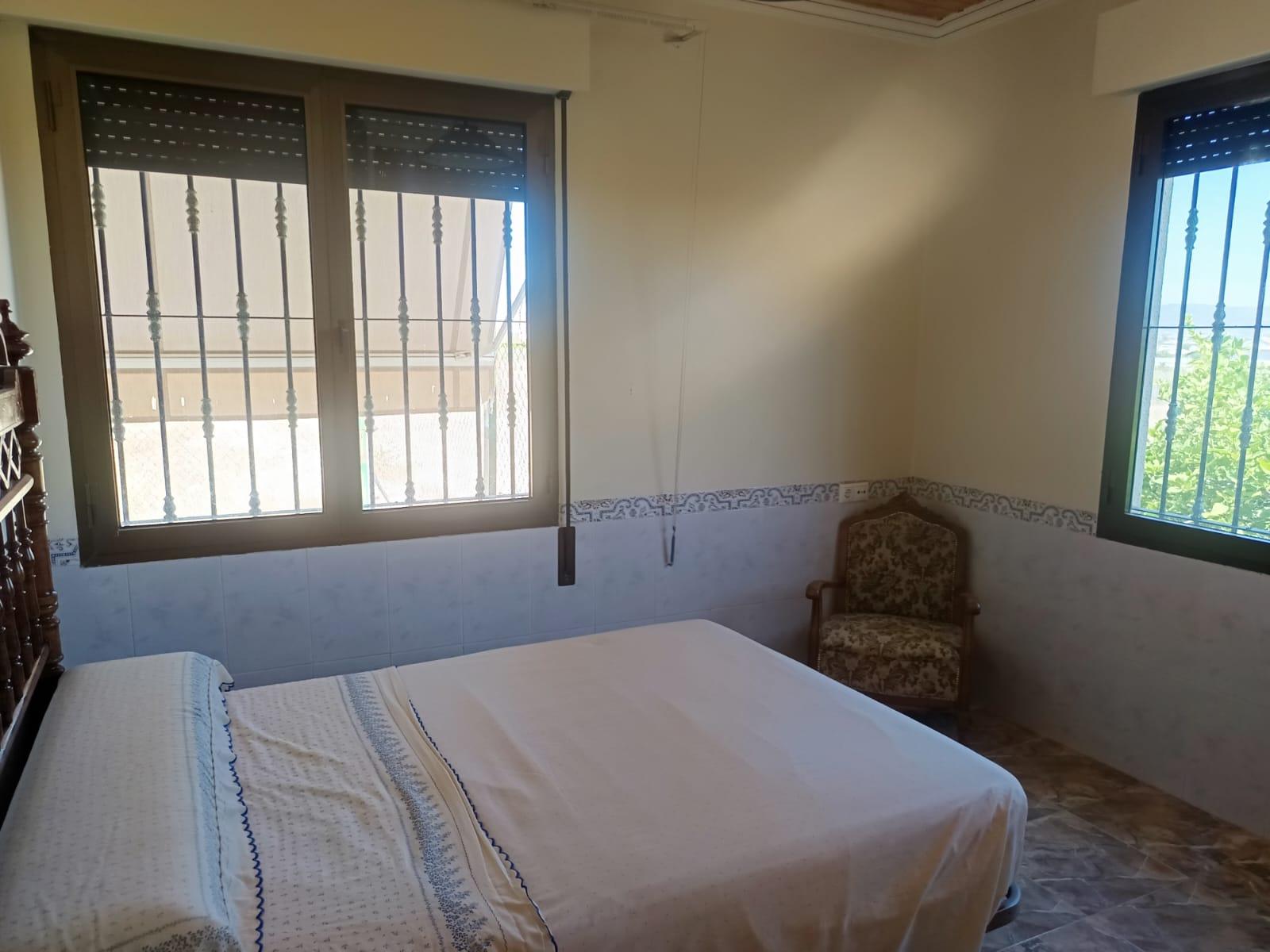 For sale of chalet in Orihuela