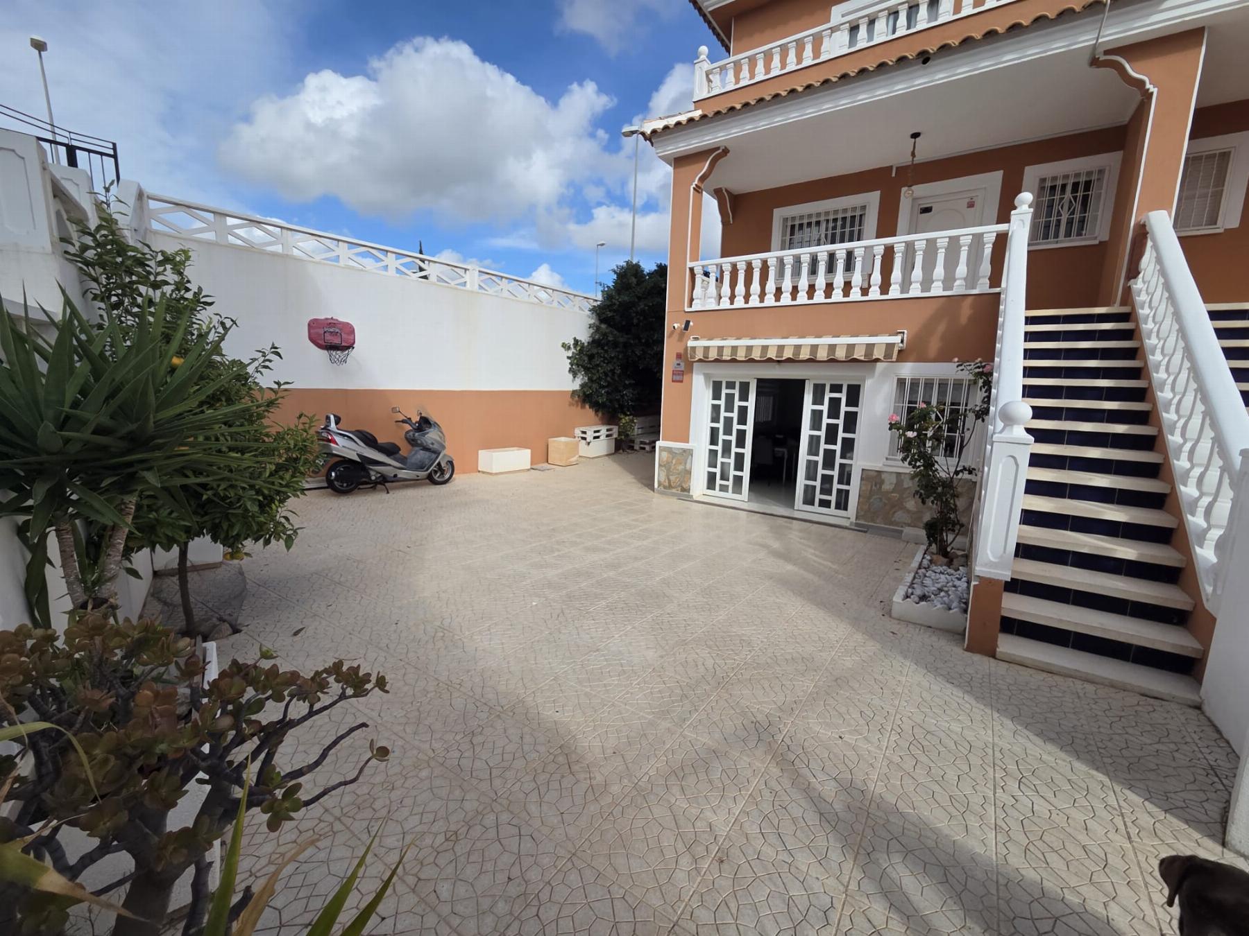 Venta de chalet en Torrevieja