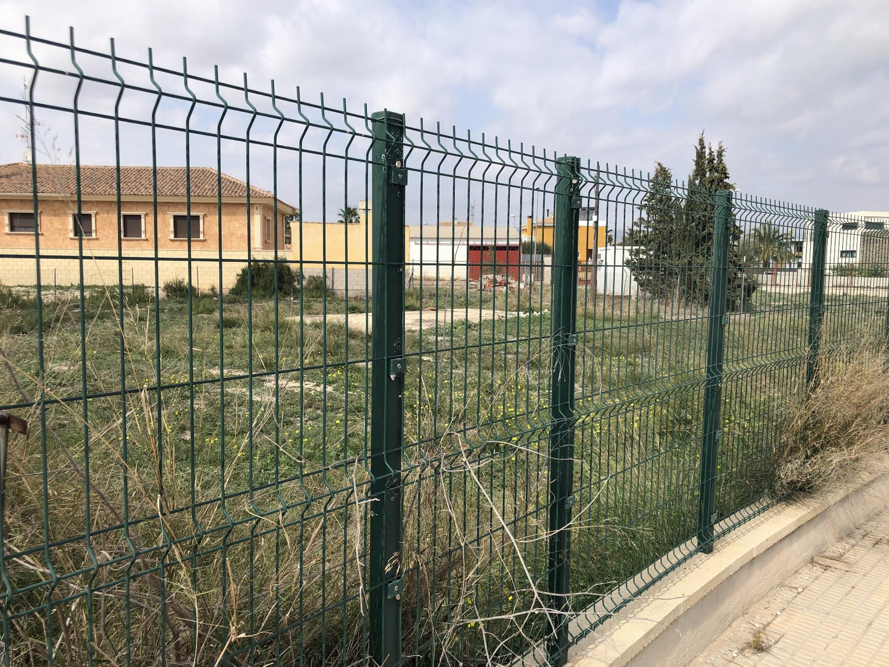 Venta de terreno en Benferri