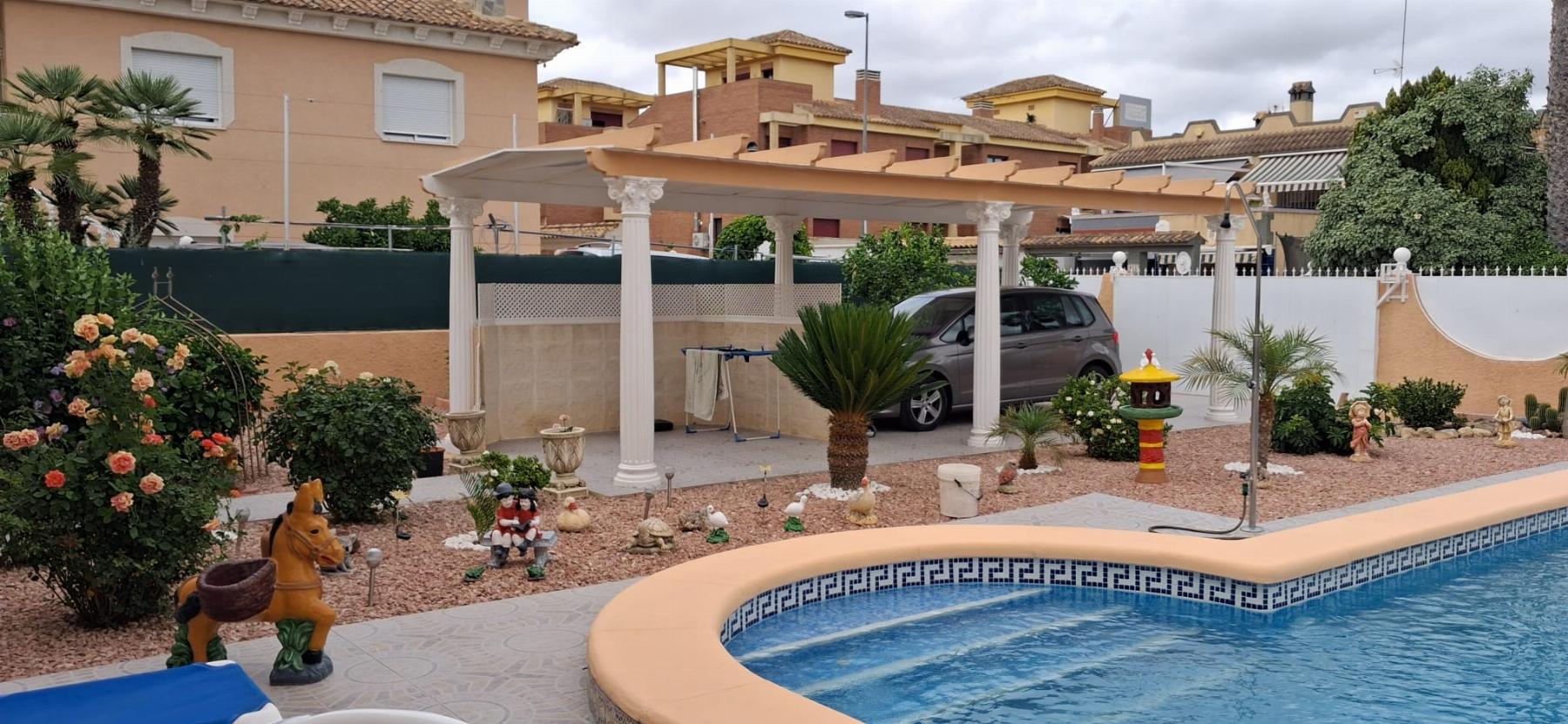 Venta de chalet en Benferri