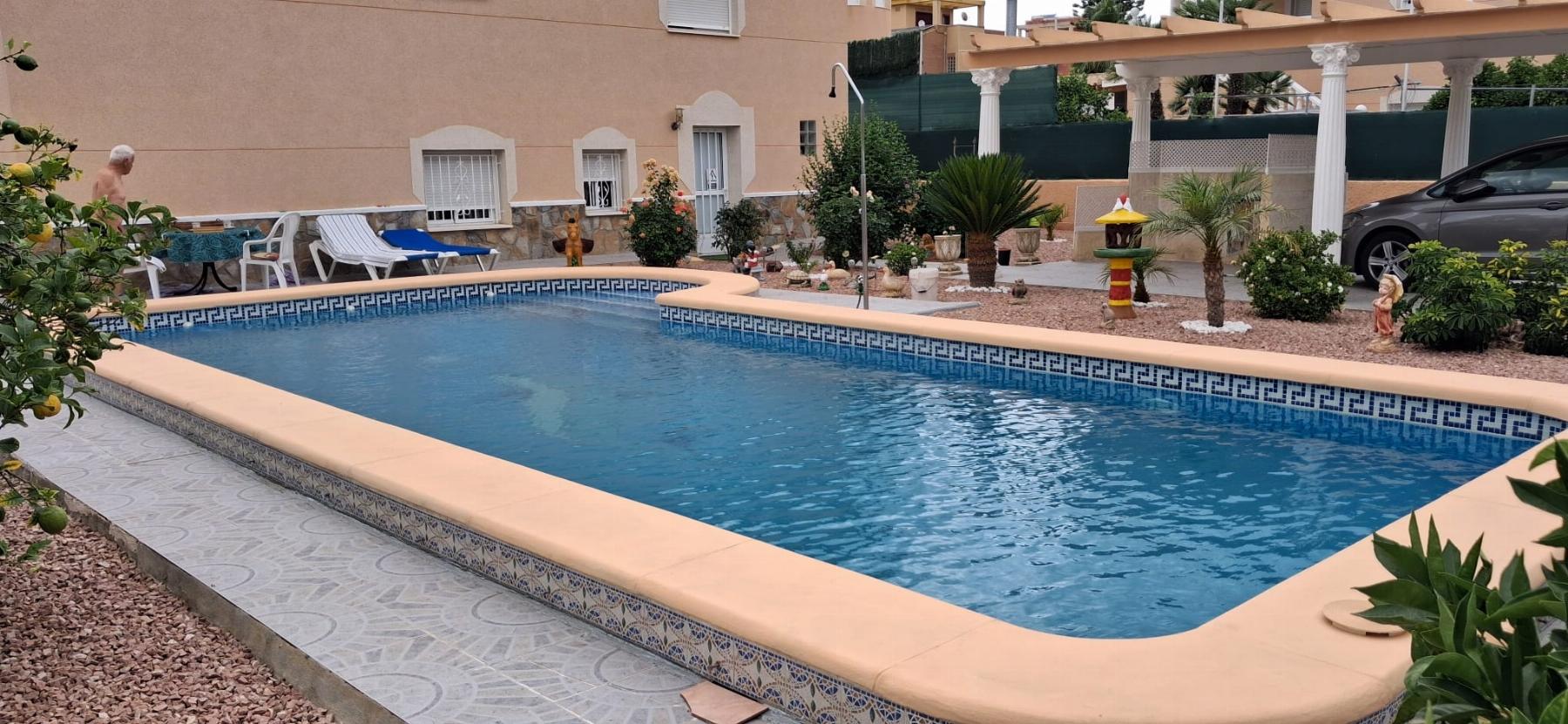 Venta de chalet en Benferri
