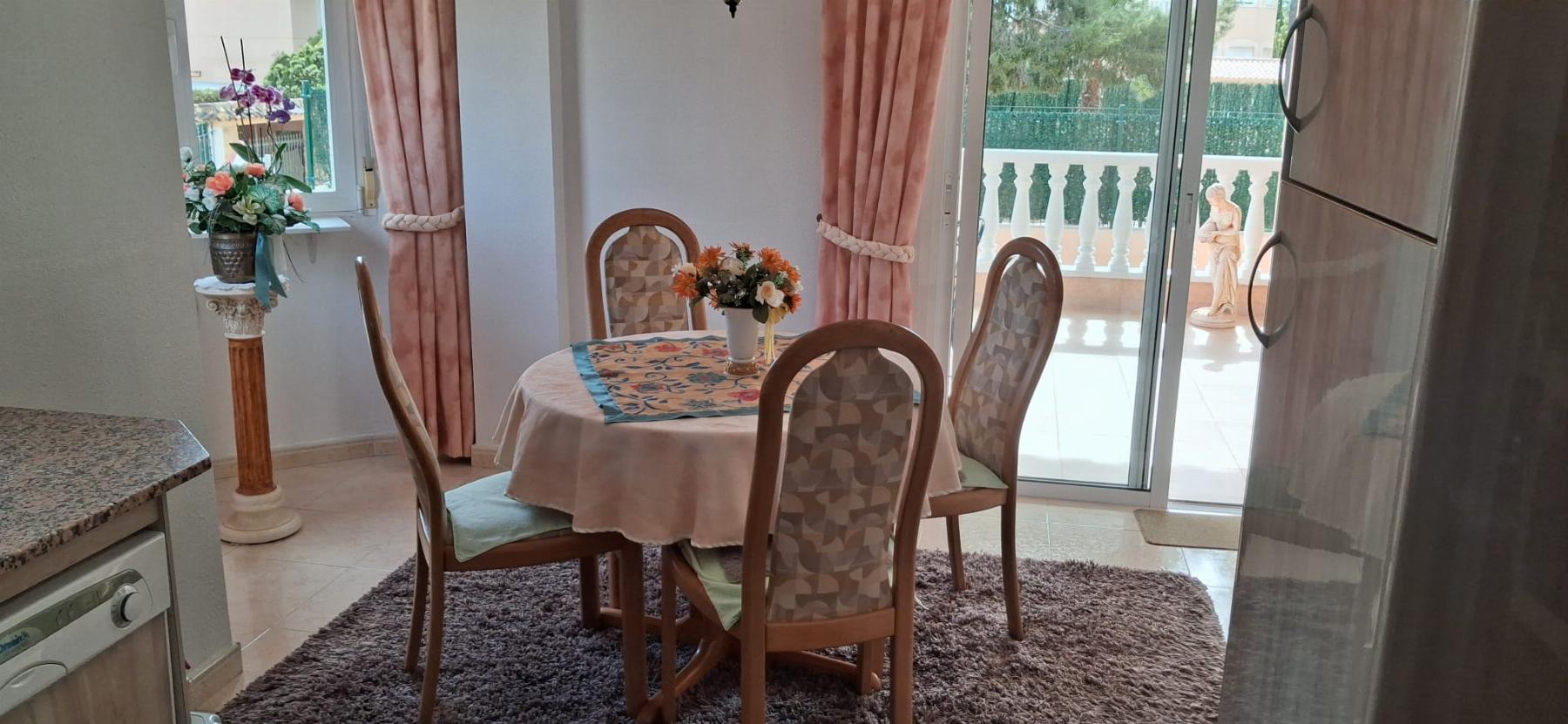 Venta de chalet en Benferri