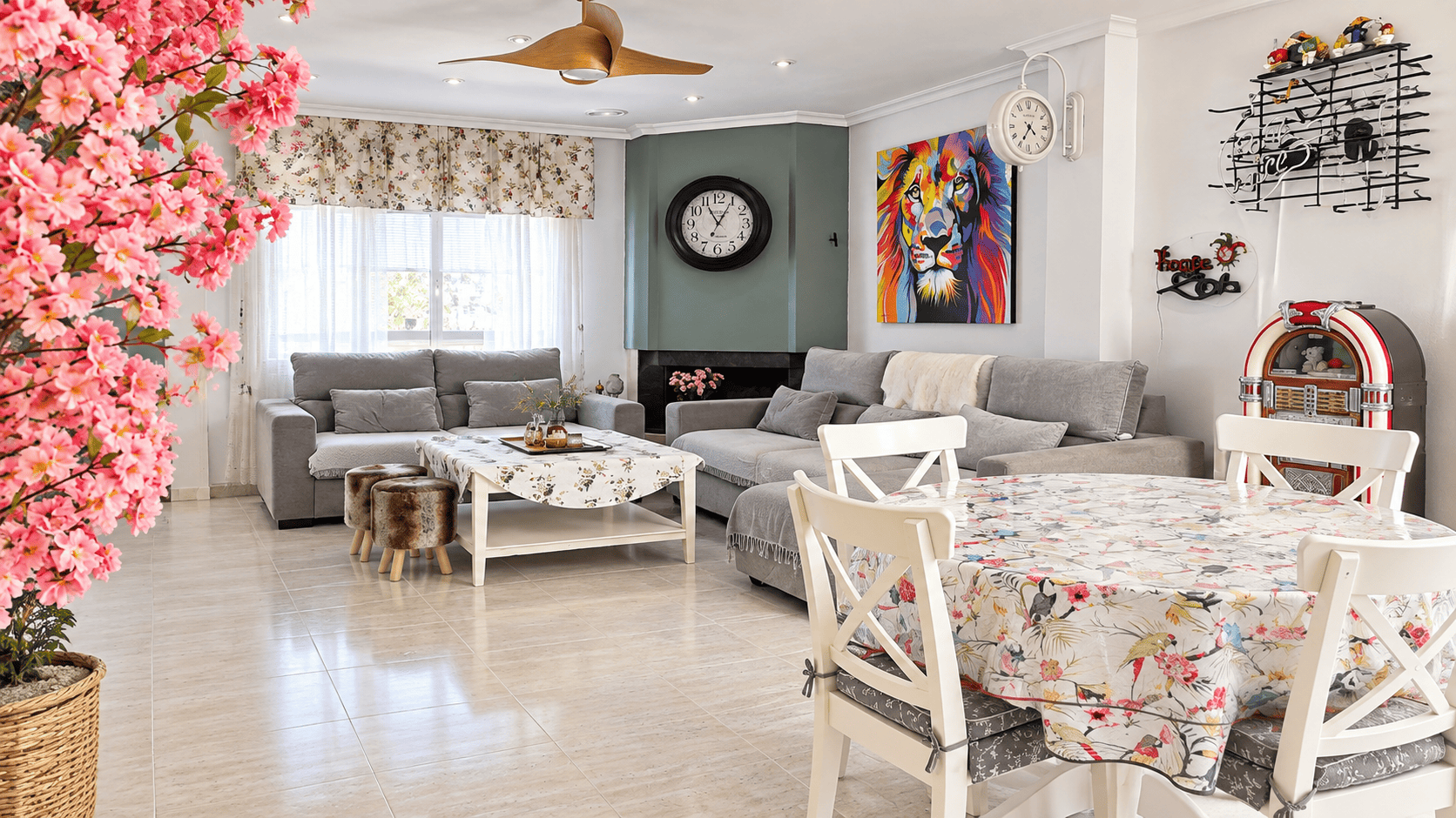 Vrijstaande villa te koop in Benferri