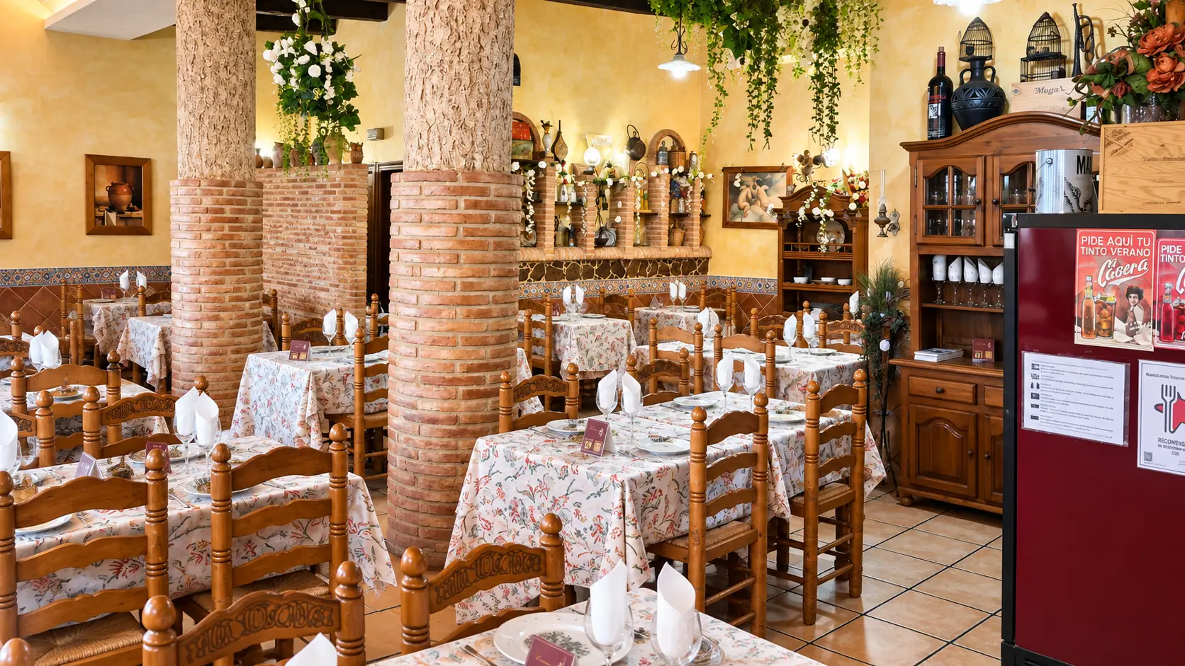 Bedrijfspand te koop in Orihuela