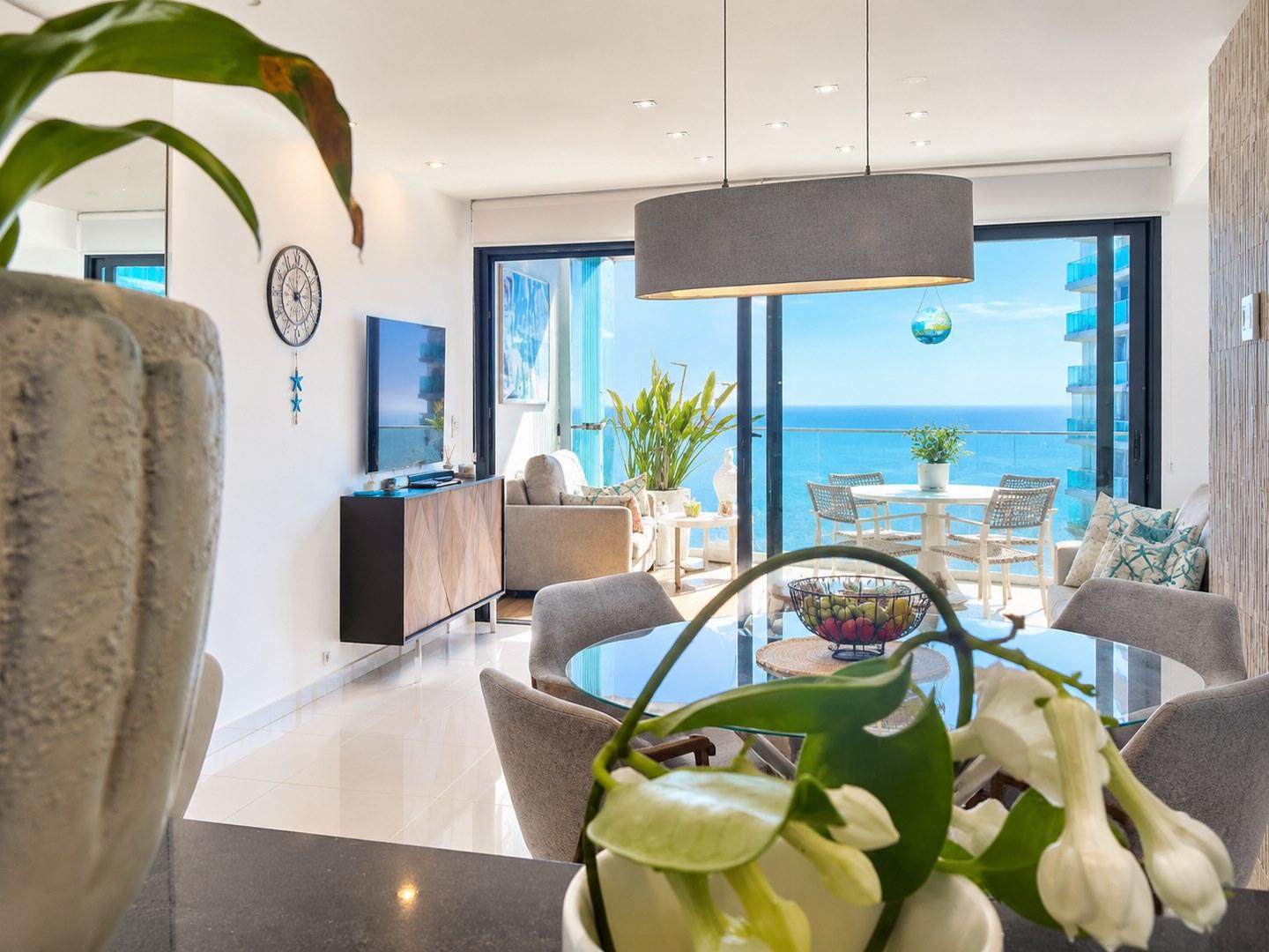Apartment · Resale - Torrevieja · Punta Prima · Alicante · Spain Apartment · Resale - Torrevieja · Punta Prima · Alicante · Spain