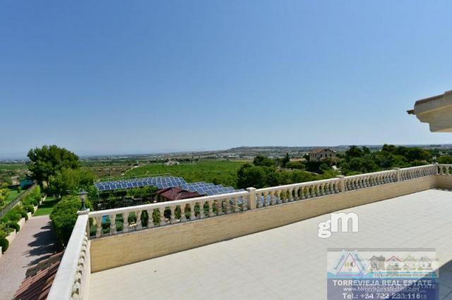 For sale of villa in Algorfa