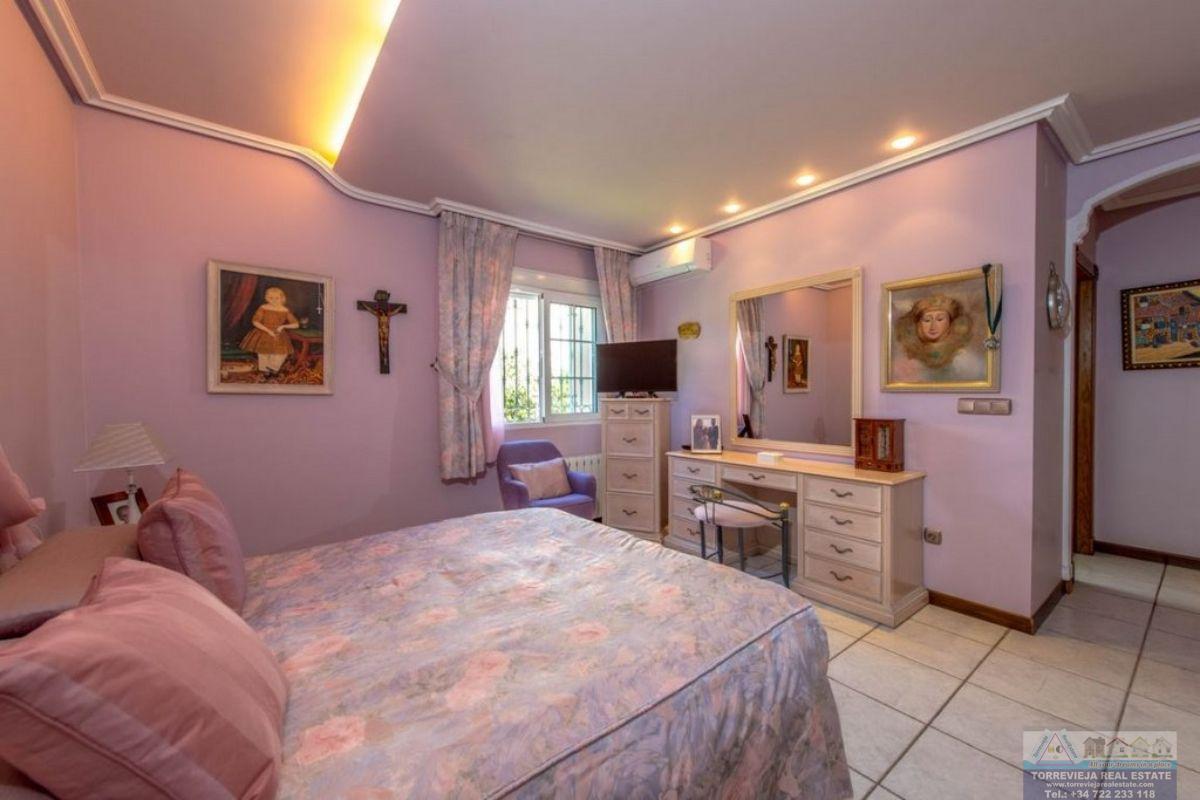 Venta de villa en Torrevieja