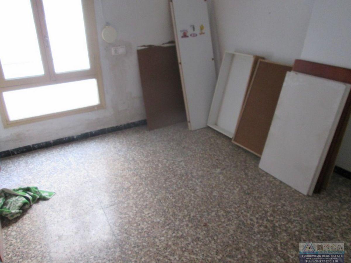 For sale of apartment in Orihuela