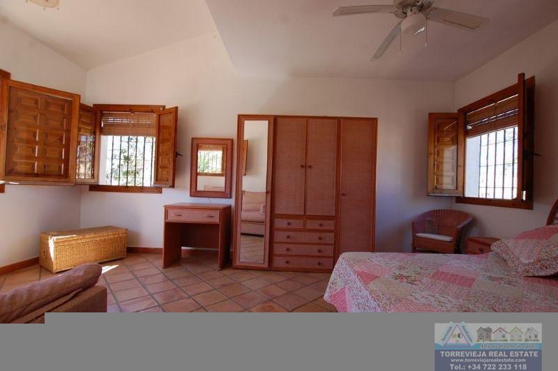 Til salg fra villa i Orihuela Costa