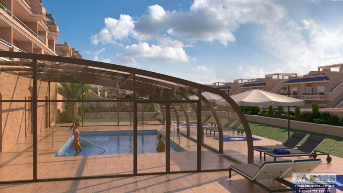 For sale of penthouse in Torrevieja