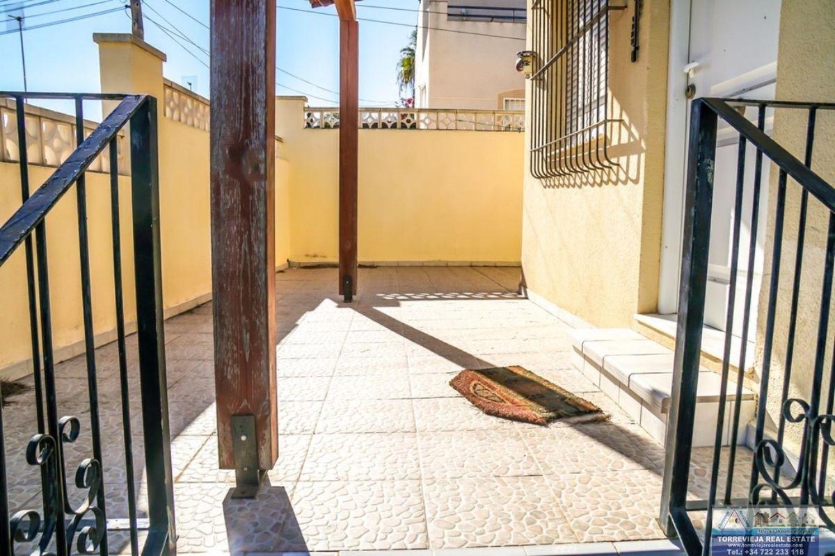 Köp av herrgård i Torrevieja