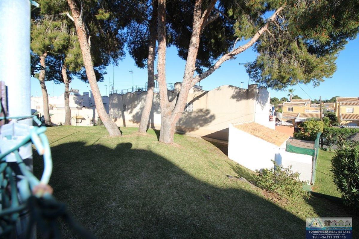 Köp av herrgård i Torrevieja