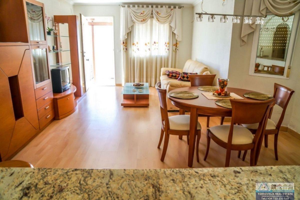 Köp av herrgård i Torrevieja