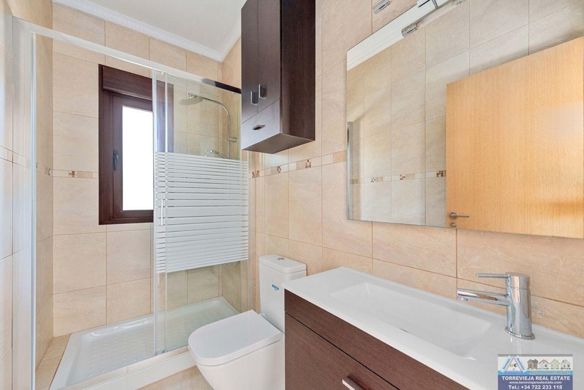 For sale of villa in Orihuela Costa