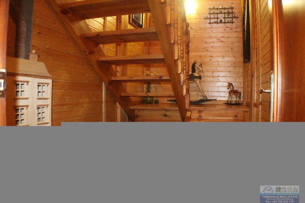 For sale of villa in Algorfa