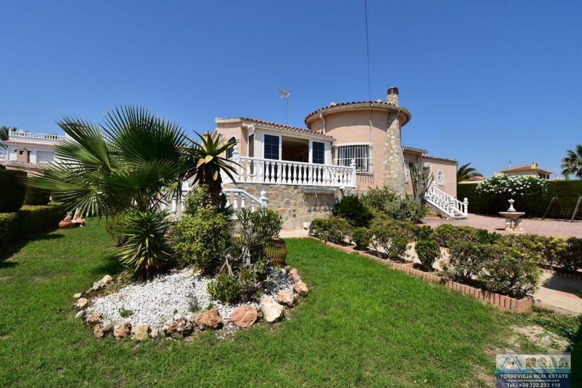 Köp av herrgård i Ciudad Quesada