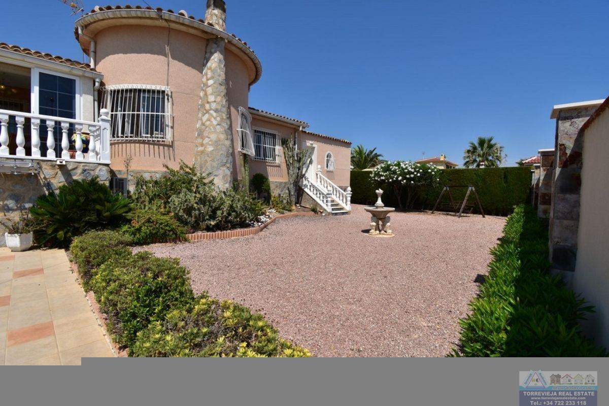 Köp av herrgård i Ciudad Quesada