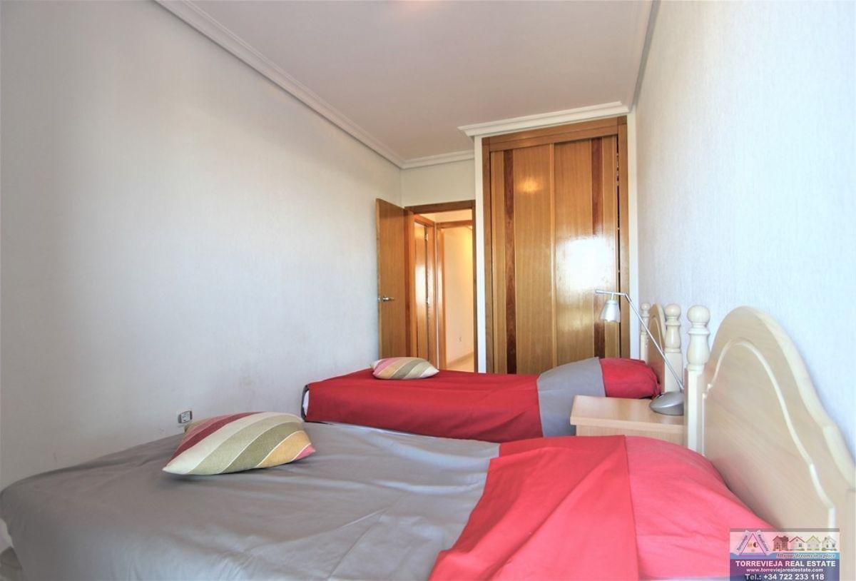 For sale of apartment in Torrevieja