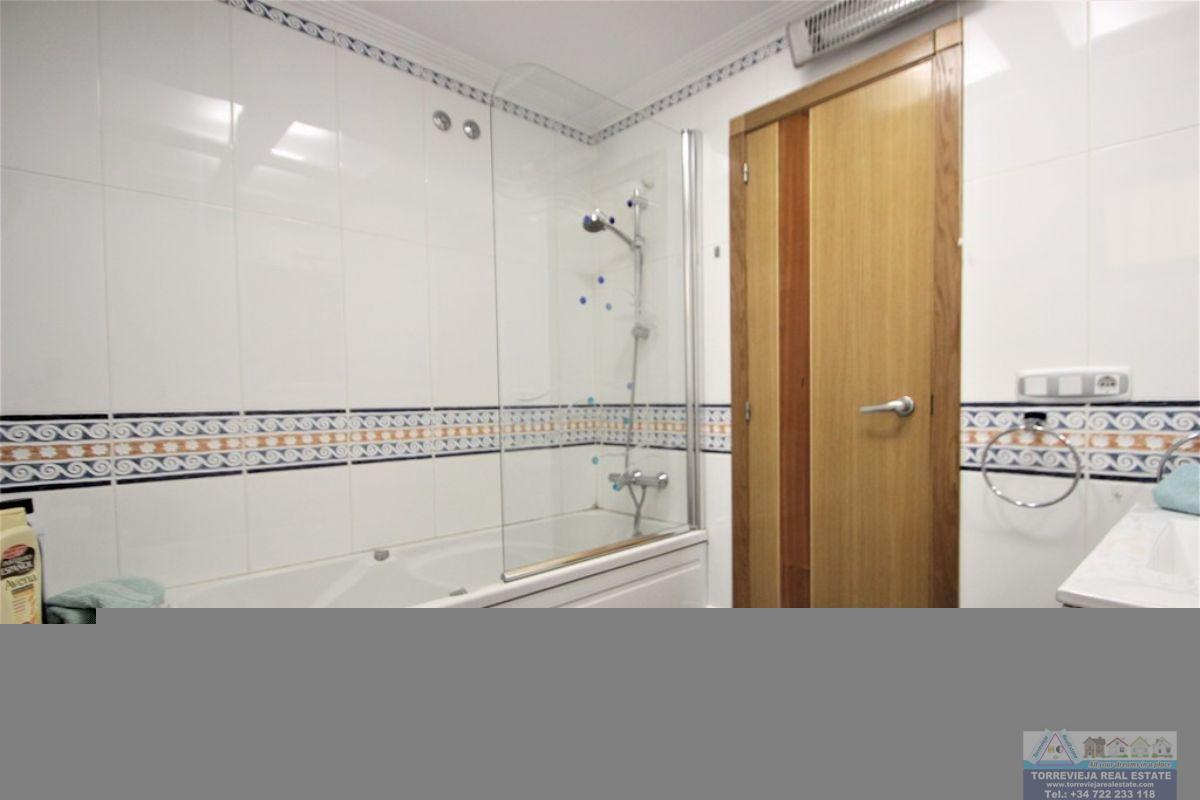 For sale of apartment in Torrevieja