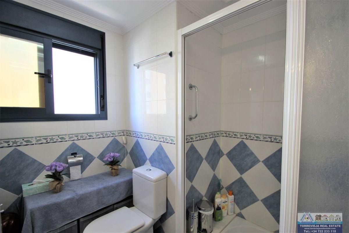 For sale of apartment in Torrevieja