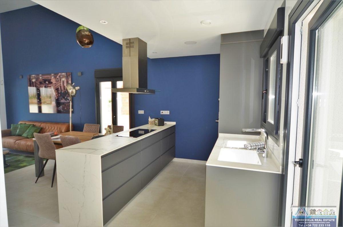 Venta de villa en Daya Nueva
