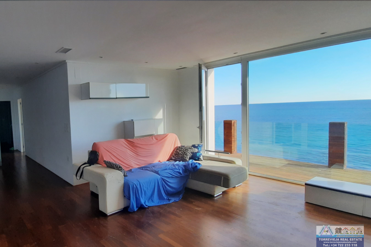 For sale of villa in Torrevieja