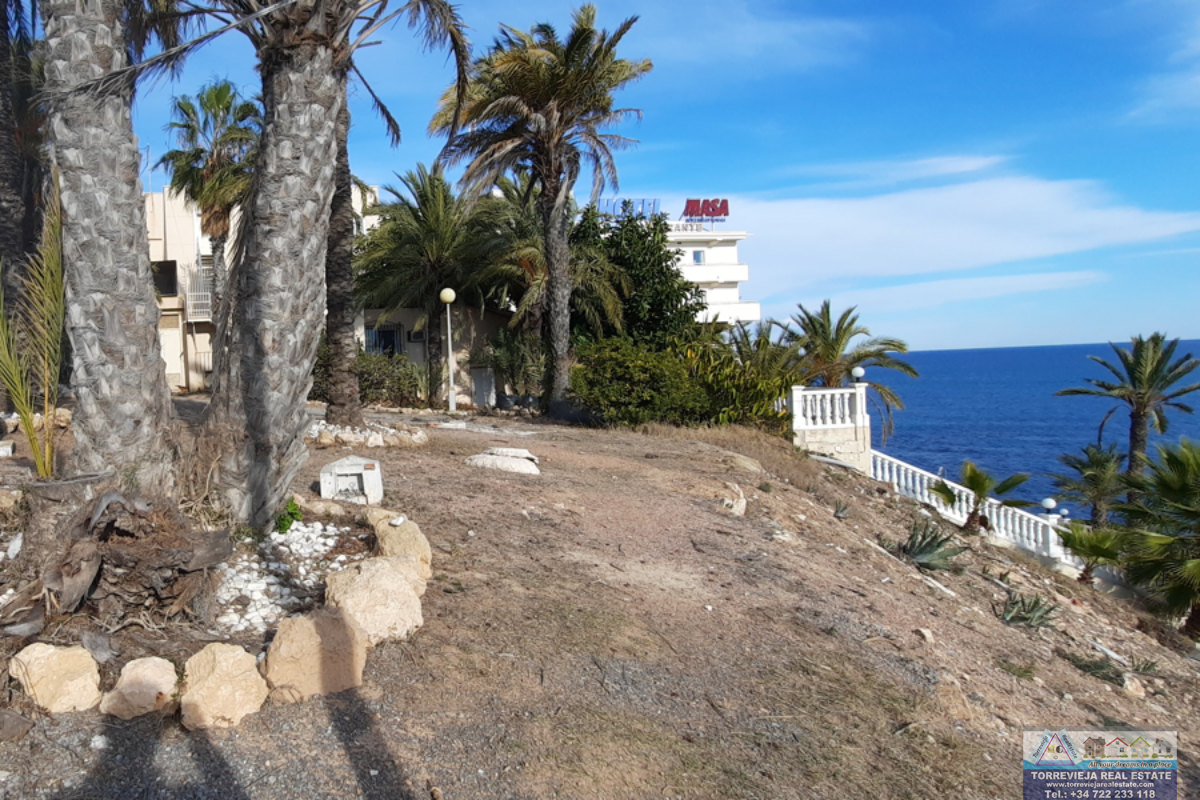 For sale of villa in Torrevieja