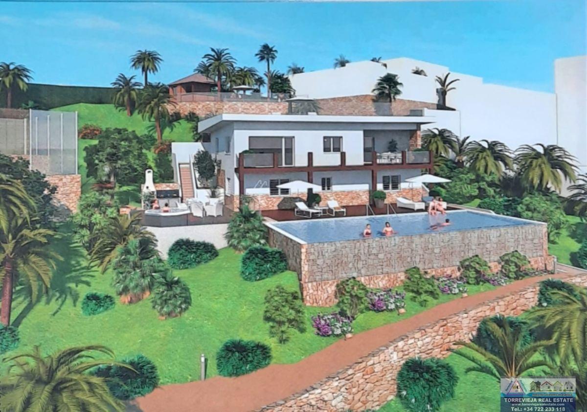 For sale of villa in Torrevieja