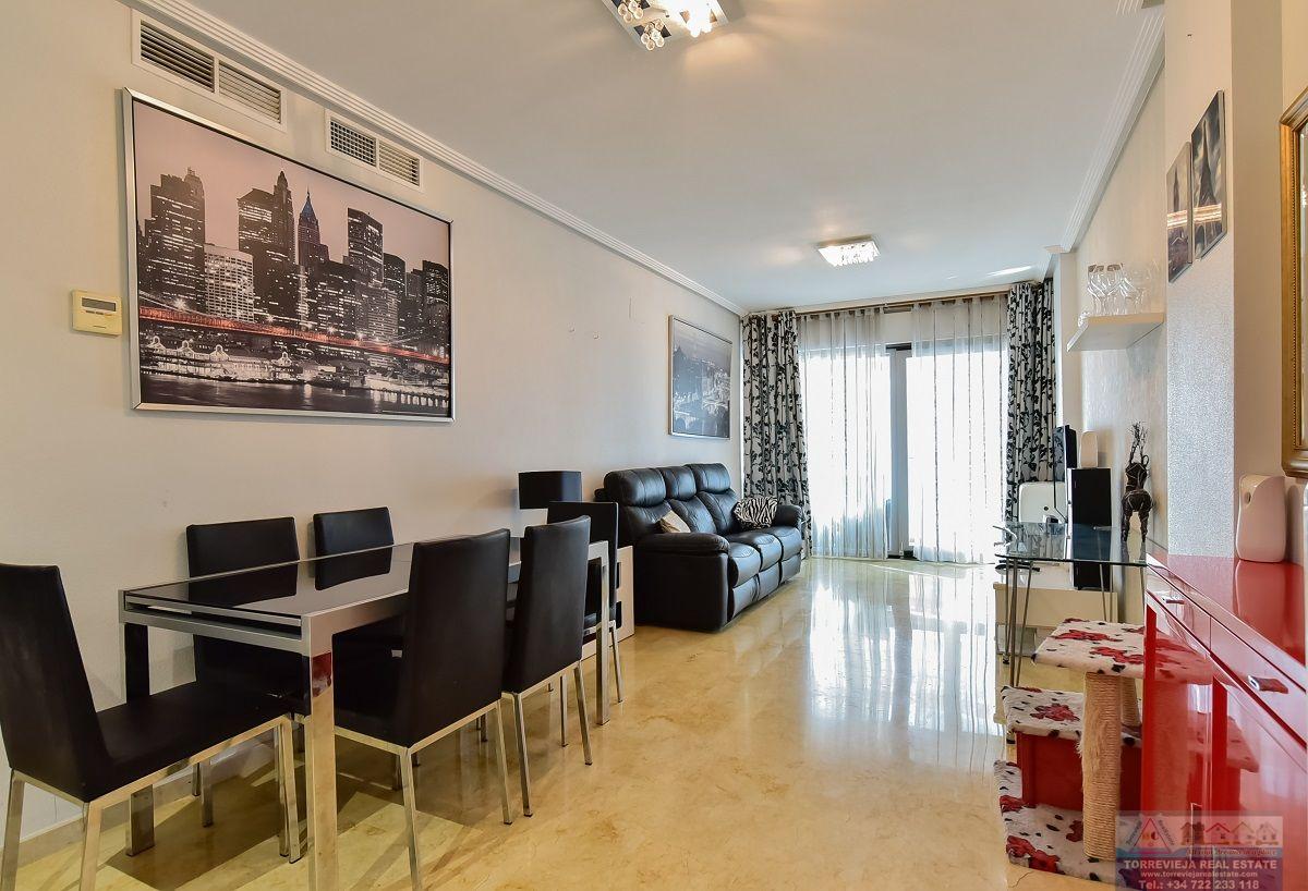 For sale of apartment in Torrevieja