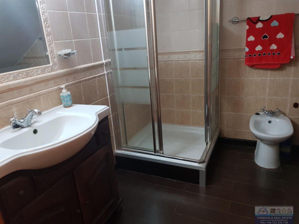 Venta de chalet en Torrevieja