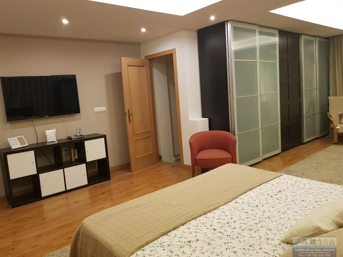 Venta de chalet en Torrevieja