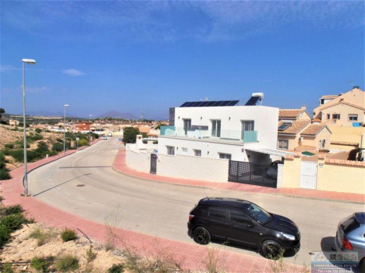 Venta de chalet en Torrevieja