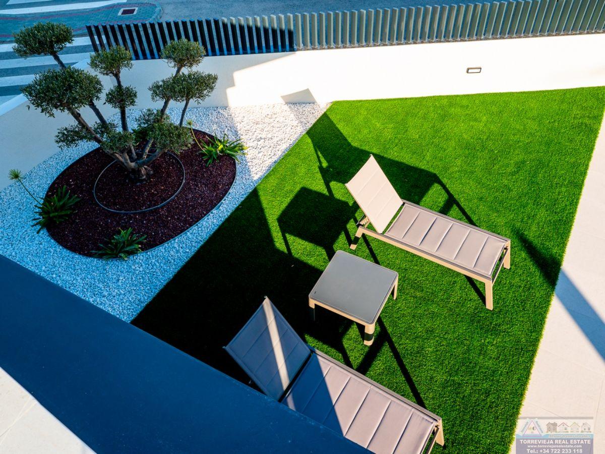 For sale of villa in Algorfa