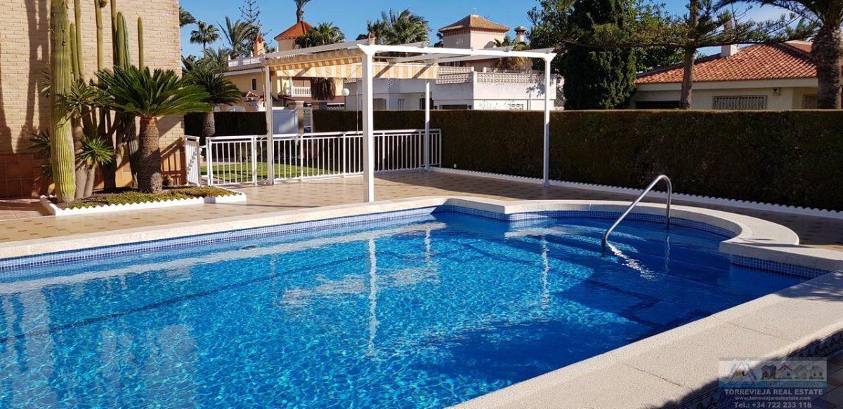 Venta de villa en Torrevieja