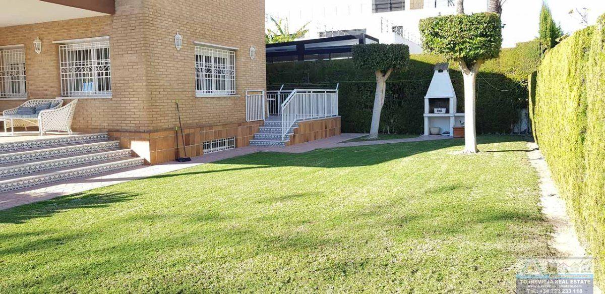 For sale of villa in Torrevieja