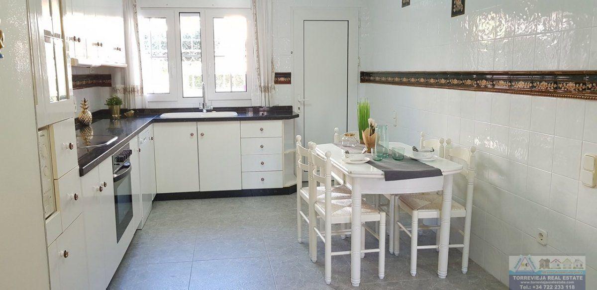 For sale of villa in Torrevieja