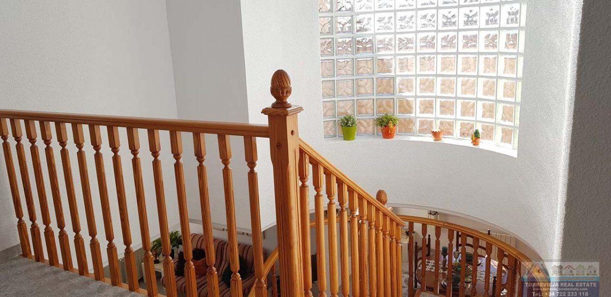 For sale of villa in Torrevieja