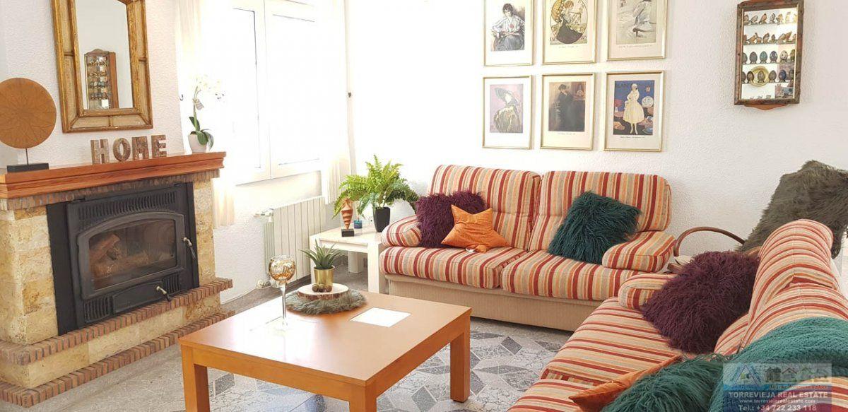 For sale of villa in Torrevieja