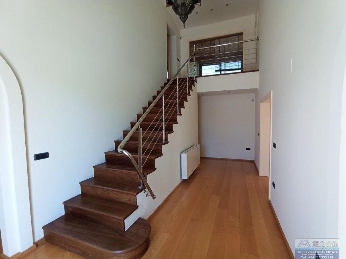 For sale of villa in Orihuela Costa