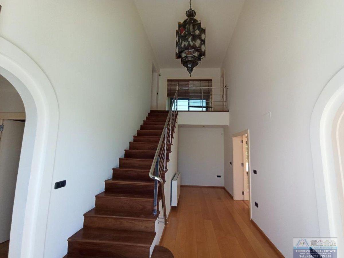 For sale of villa in Orihuela Costa