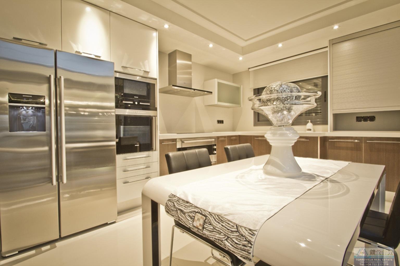 Venta de villa en Orihuela
