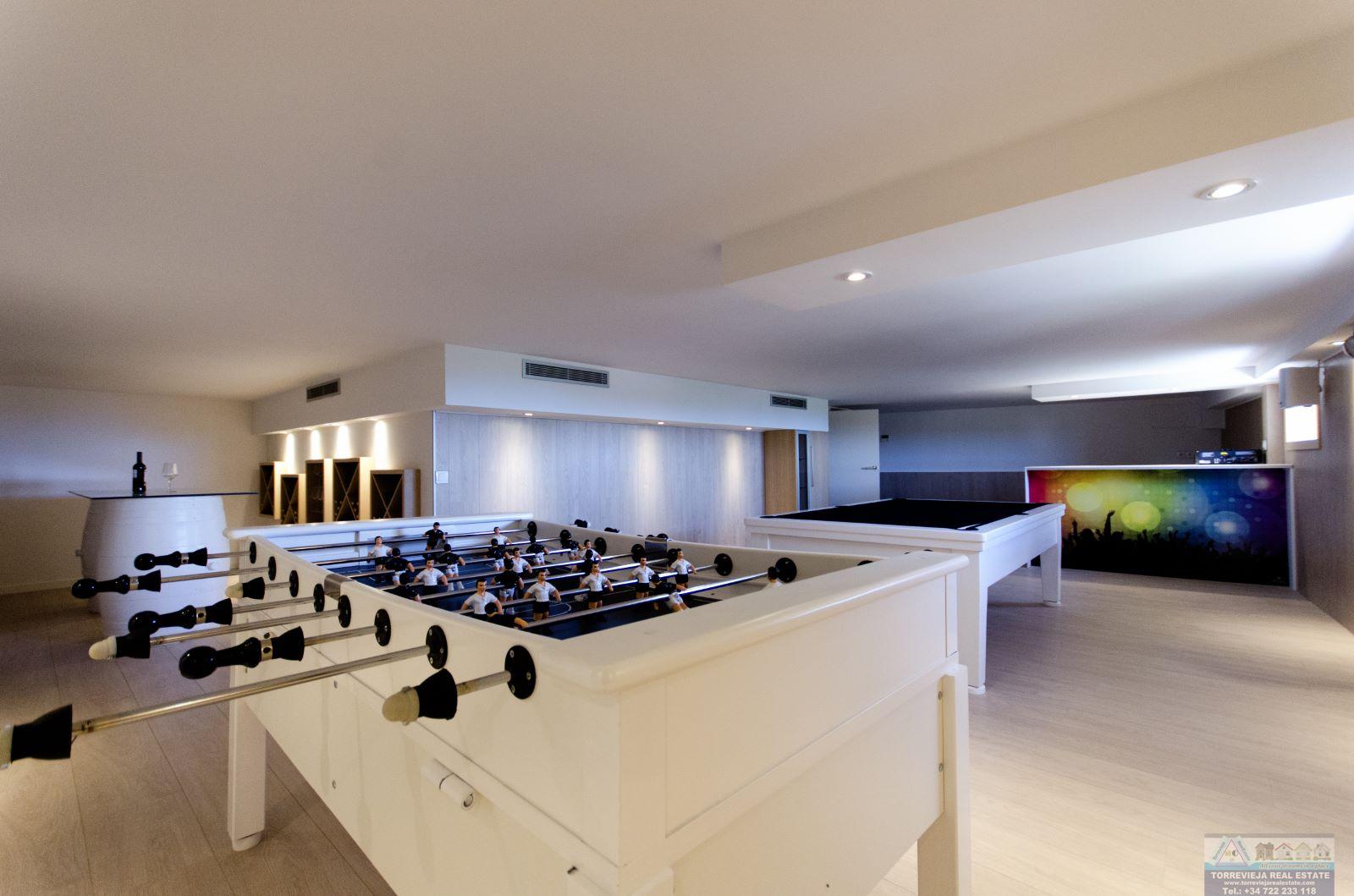Venta de villa en Orihuela